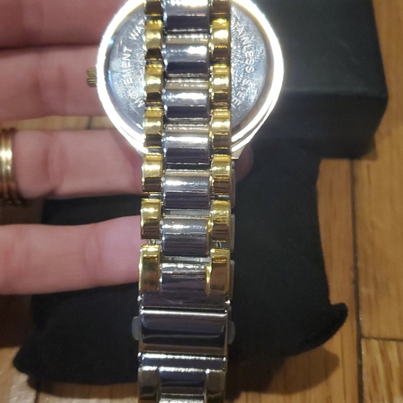 Louis Cardini quartz watch Never worn - Picture 3 of 6